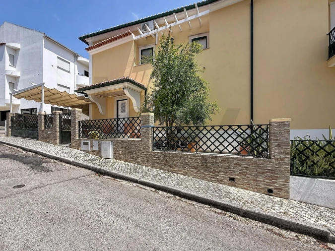 Moradia T3 para Venda em Romeira e Várzea Foto 30