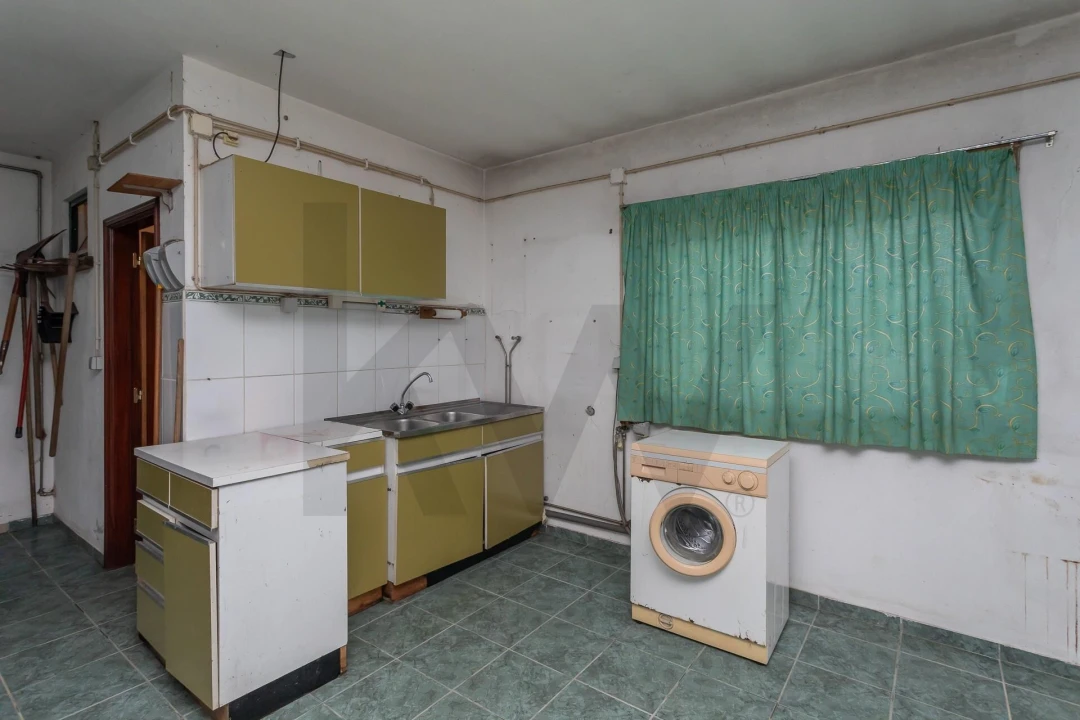 Moradia T3 para Venda em Seiça Foto 29