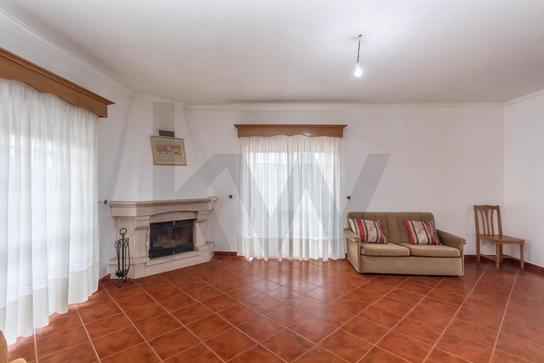 Moradia T3 para Venda em Seiça Foto 12