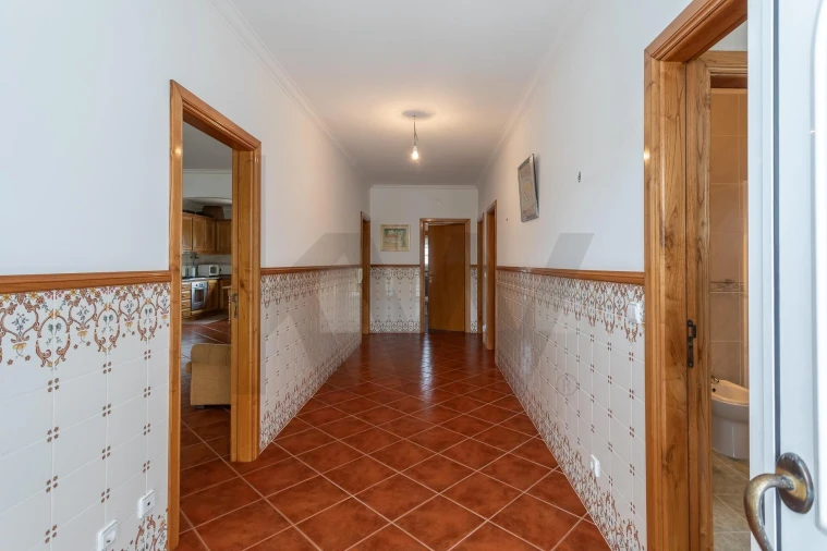 Moradia T3 para Venda em Seiça Foto 3