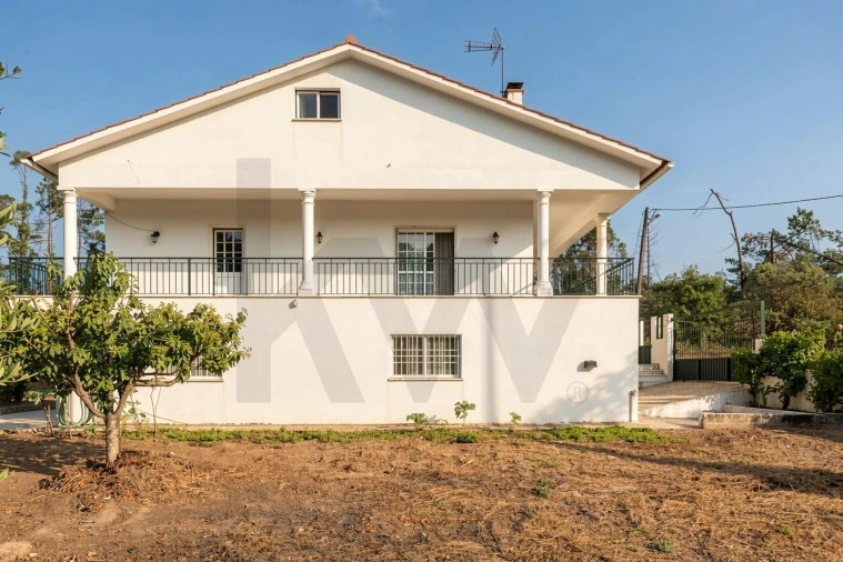 Moradia T3 para Venda em Seiça Foto 40