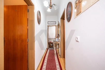 Moradia T3 para Venda em Almalagues