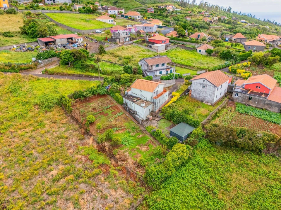 Terreno para Venda em Achadas da Cruz Foto 6
