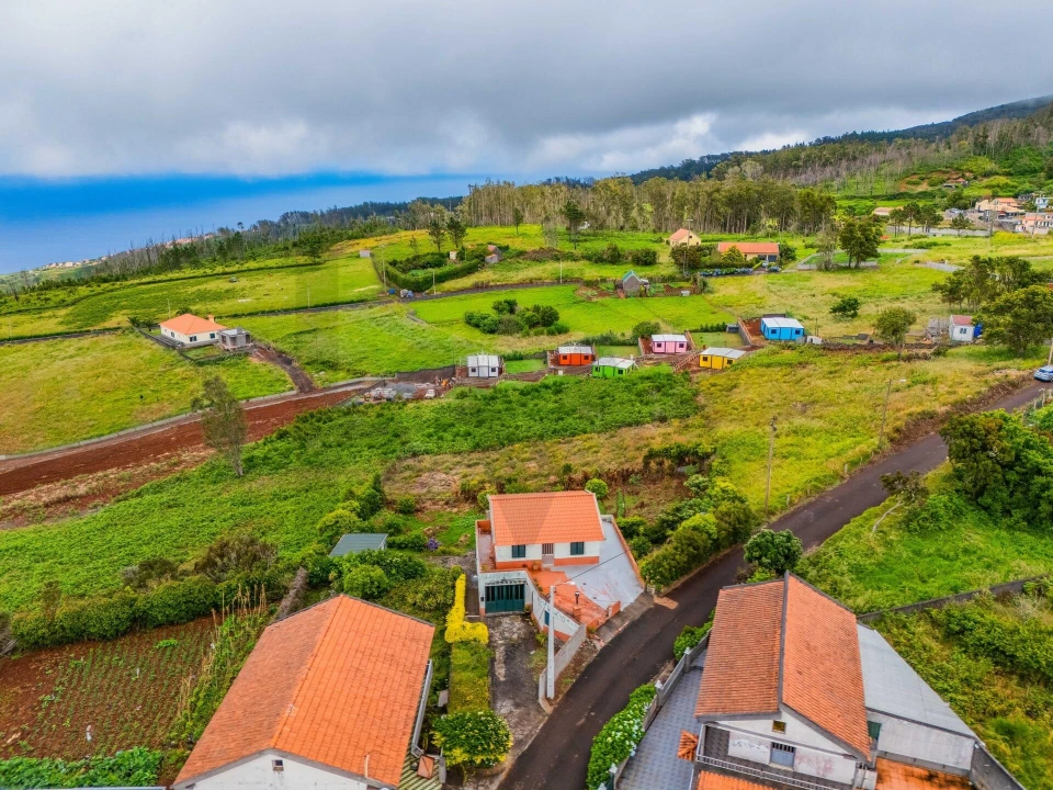 Terreno para Venda em Achadas da Cruz Foto 12