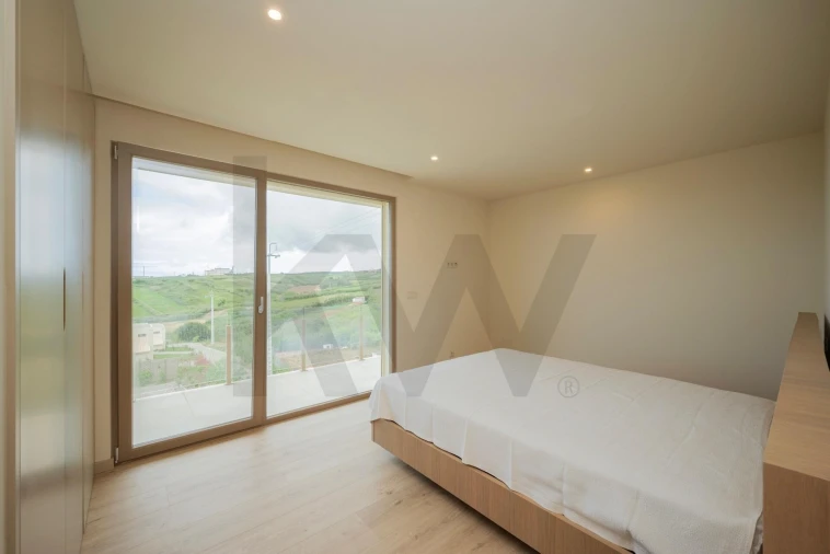 Apartamento T2 para Venda em Lourinhã e Atalaia Foto 25