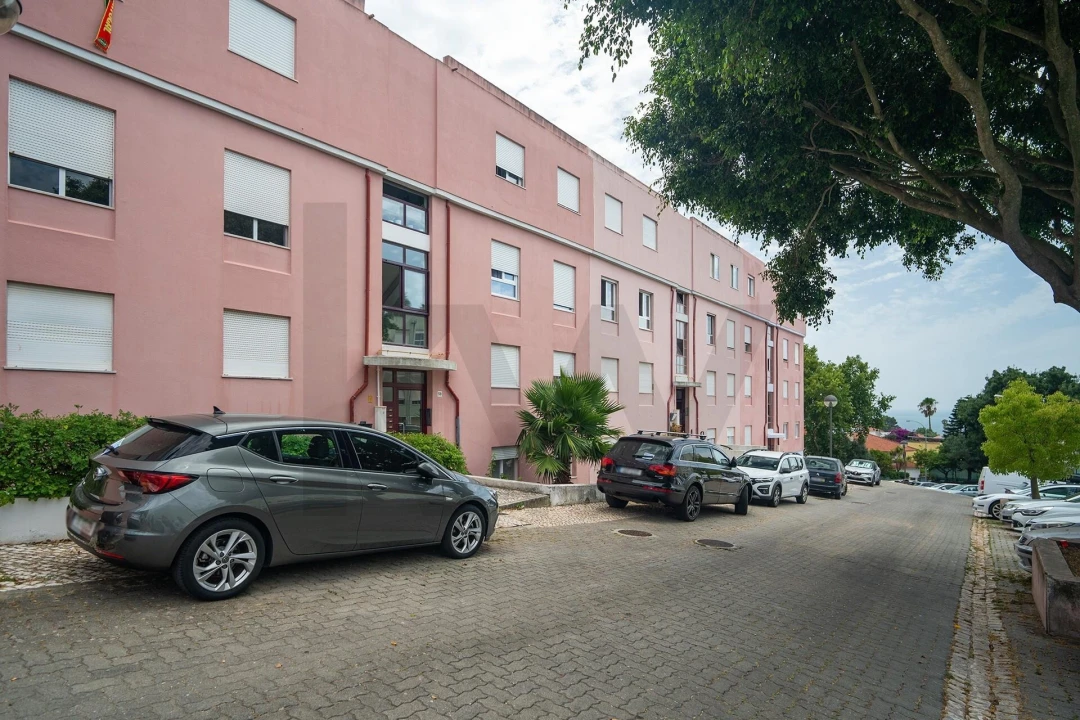 Apartamento T2 para Venda em Oeiras e São Julião da Barra, Paço de Arcos e Caxias Foto 1