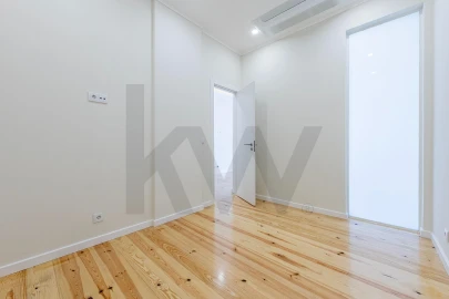 Apartamento T4 para Venda em Arroios