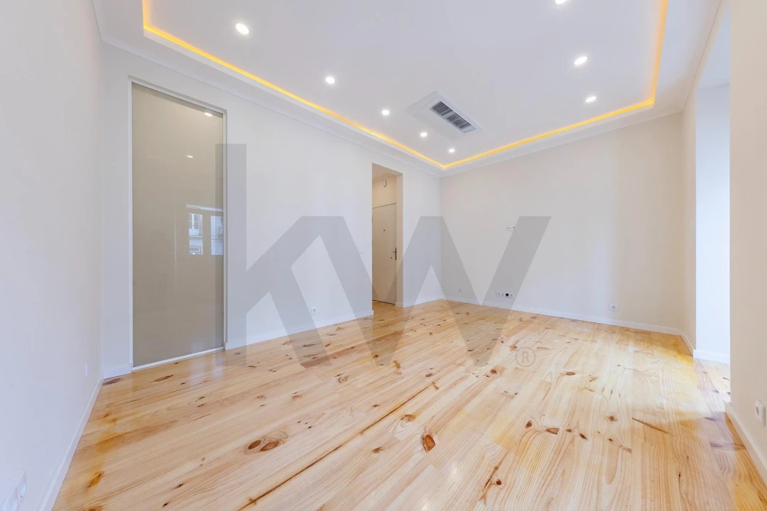Apartamento T4 para Venda em Arroios Foto 10