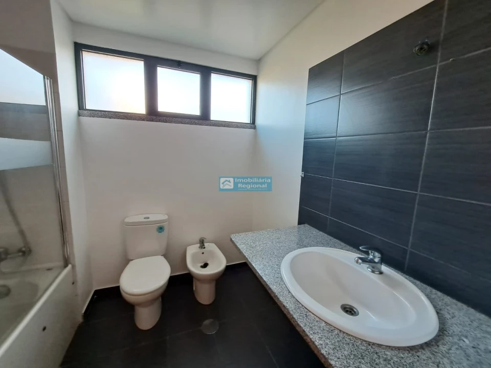 Apartamento T2 para Venda em Santo Antonio Foto 10