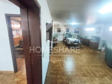 Moradia T3 para Venda em Campo e Sobrado
