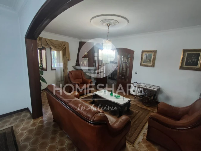 Moradia T3 para Venda em Campo e Sobrado Foto 28
