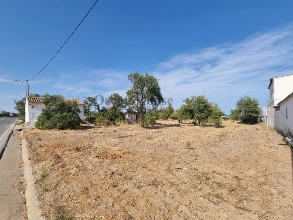 Terreno para Venda em Faro (Sé e São Pedro) Foto 3