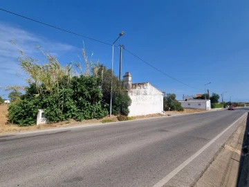 Terreno para Venda em Faro (Sé e São Pedro)
