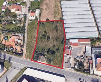 Terreno para Venda em Faro (Sé e São Pedro)