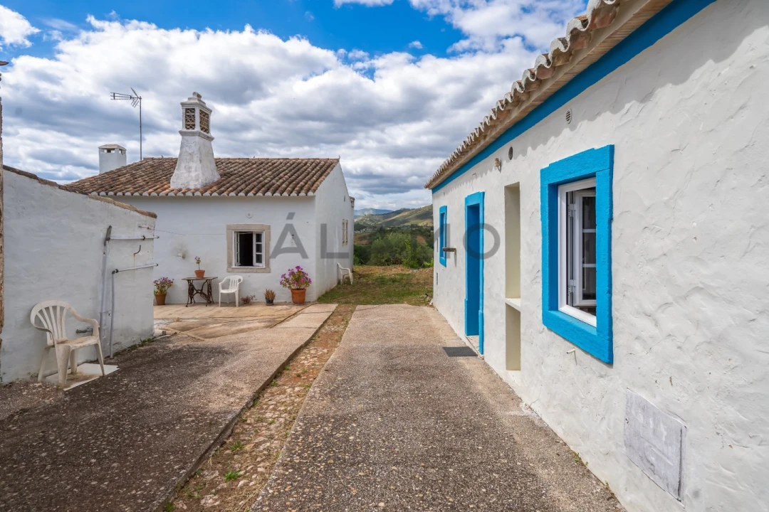 Quinta T8 para Venda em Salir Foto 12