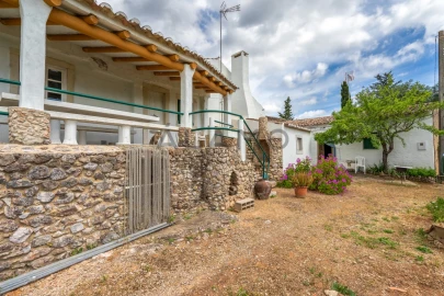 Quinta T8 para Venda em Salir