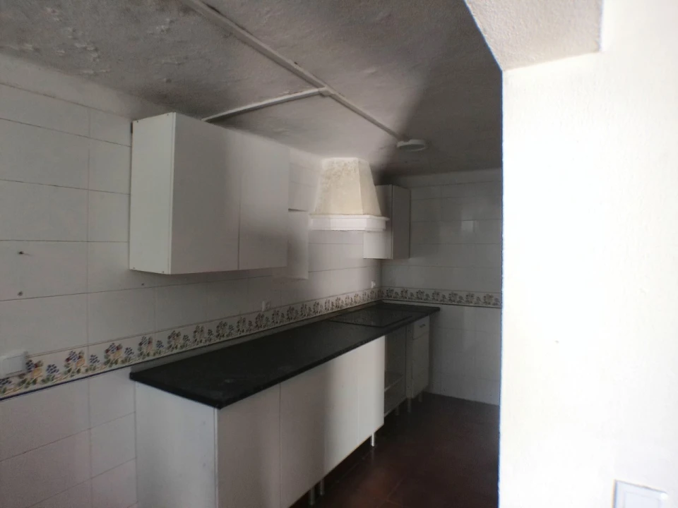 Moradia T2 para Venda em Barbacena e Vila Fernando Foto 3
