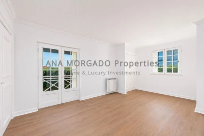 Moradia T4 para Venda em Agualva e Mira-Sintra