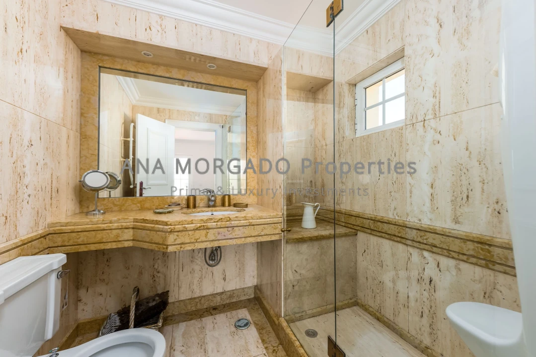Moradia T4 para Venda em Agualva e Mira-Sintra Foto 27