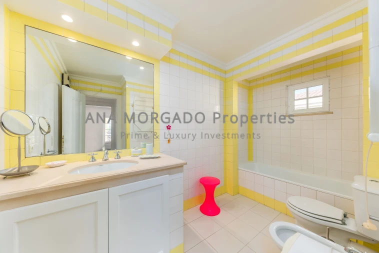 Moradia T4 para Venda em Agualva e Mira-Sintra Foto 33