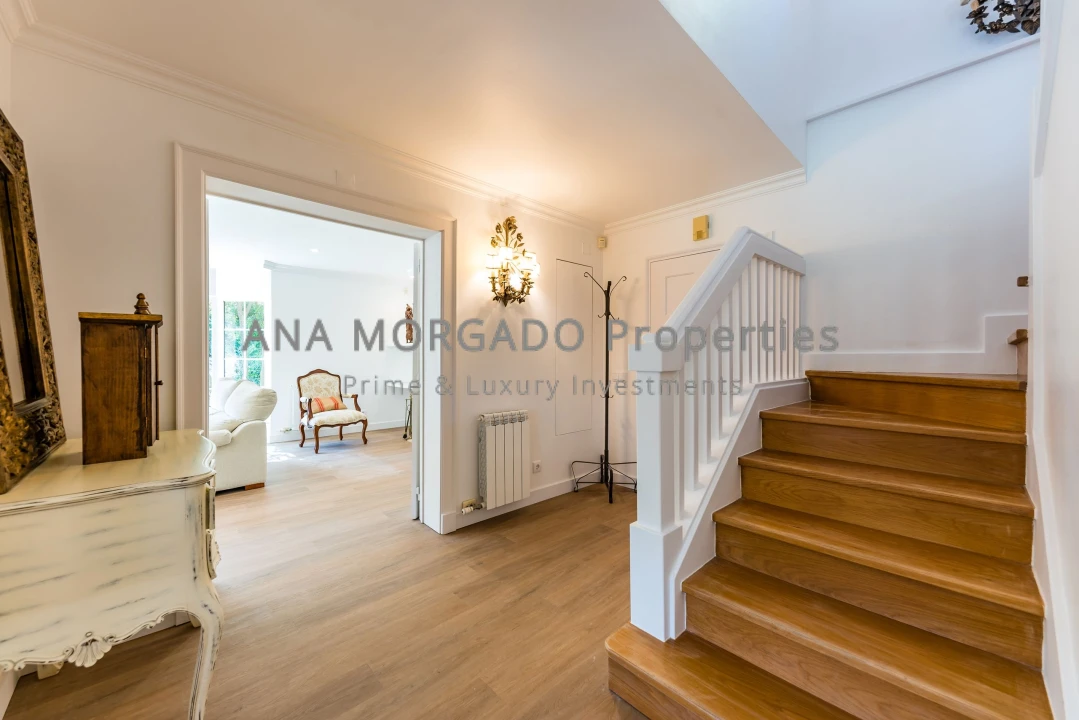 Moradia T4 para Venda em Agualva e Mira-Sintra Foto 3