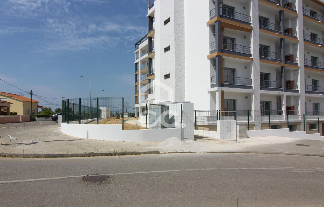 Apartamento T3 para Venda em Seixal, Arrentela e Aldeia de Paio Pires Foto 6