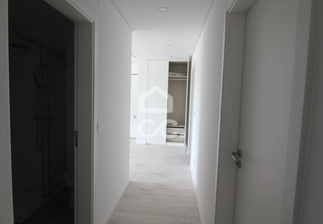 Apartamento T3 para Venda em Seixal, Arrentela e Aldeia de Paio Pires Foto 19