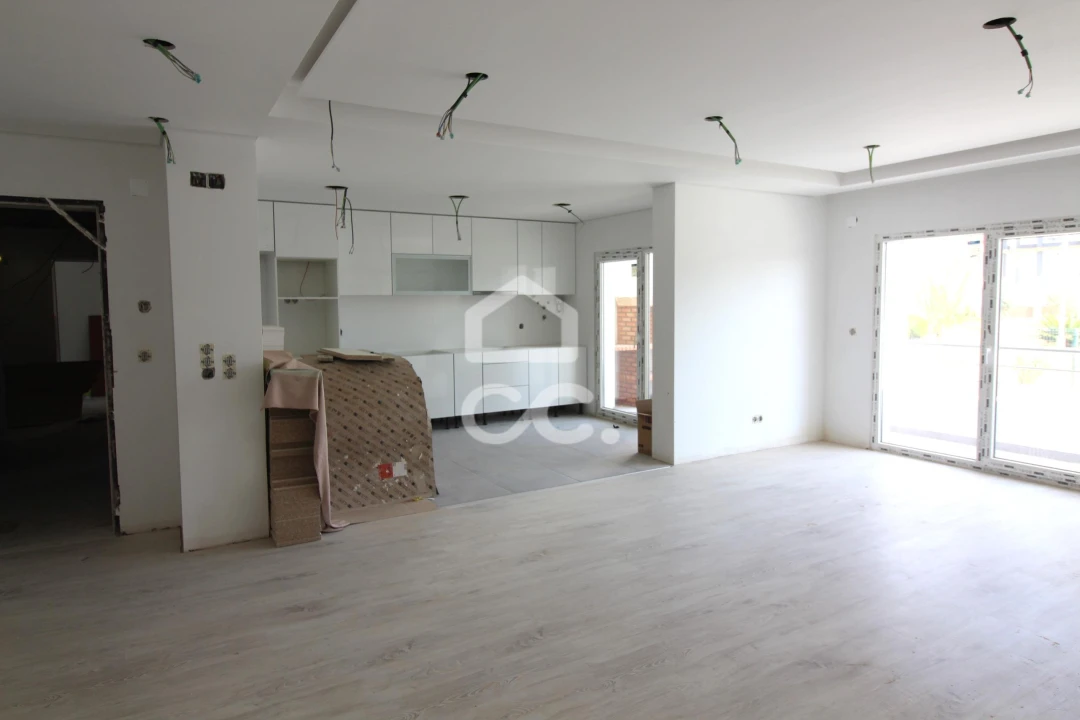 Apartamento T1 para Venda em Seixal, Arrentela e Aldeia de Paio Pires Foto 23