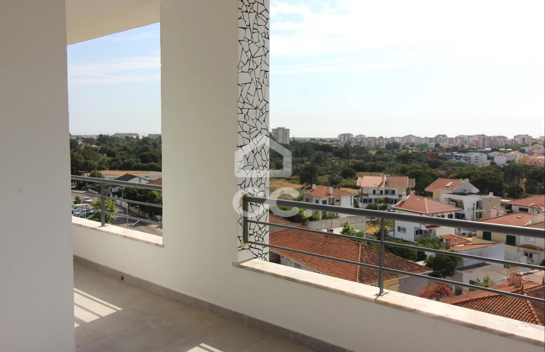 Apartamento T3 para Venda em Seixal, Arrentela e Aldeia de Paio Pires Foto 28