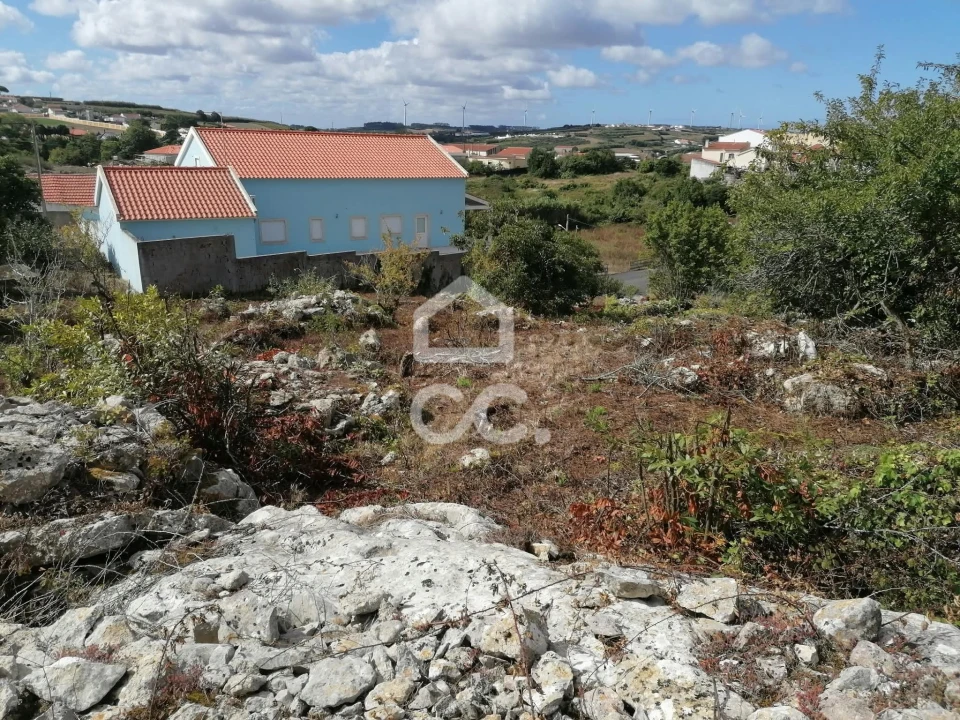 Terreno para Venda em Reguengo Grande Foto 11