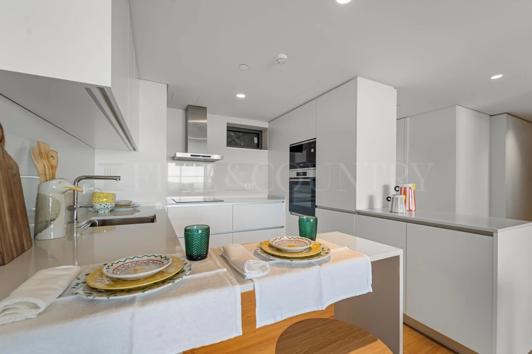 Apartamento T4 para Venda em Quarteira Foto 13