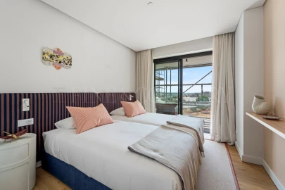 Apartamento T4 para Venda em Quarteira