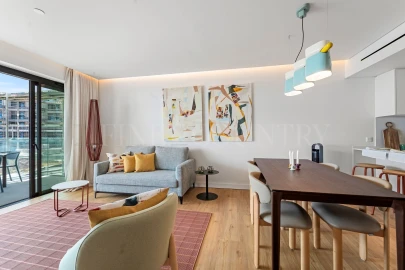 Apartamento T4 para Venda em Quarteira