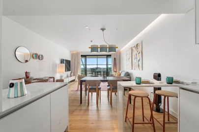 Apartamento T4 para Venda em Quarteira