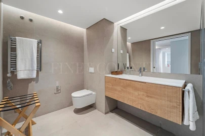 Apartamento T4 para Venda em Quarteira