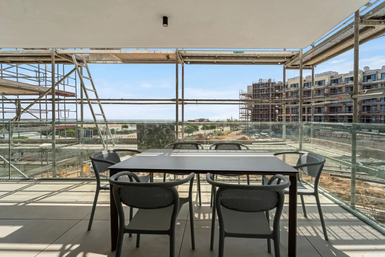 Apartamento T4 para Venda em Quarteira Foto 30