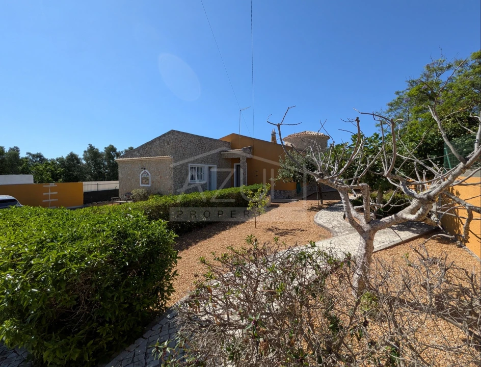 Moradia T4 para Venda em Loule (São Clemente) Foto 2
