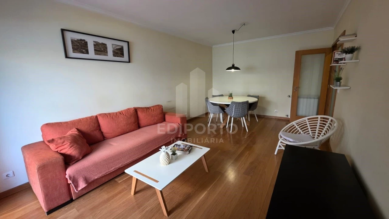 Apartamento T1 para Arrendamento em Canidelo Foto 7