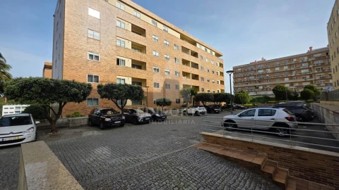 Apartamento T1 para Arrendamento em Canidelo