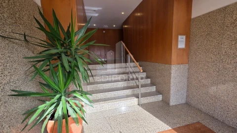 Apartamento T1 para Arrendamento em Canidelo