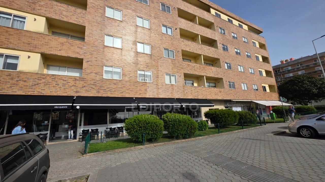 Apartamento T1 para Arrendamento em Canidelo Foto 26