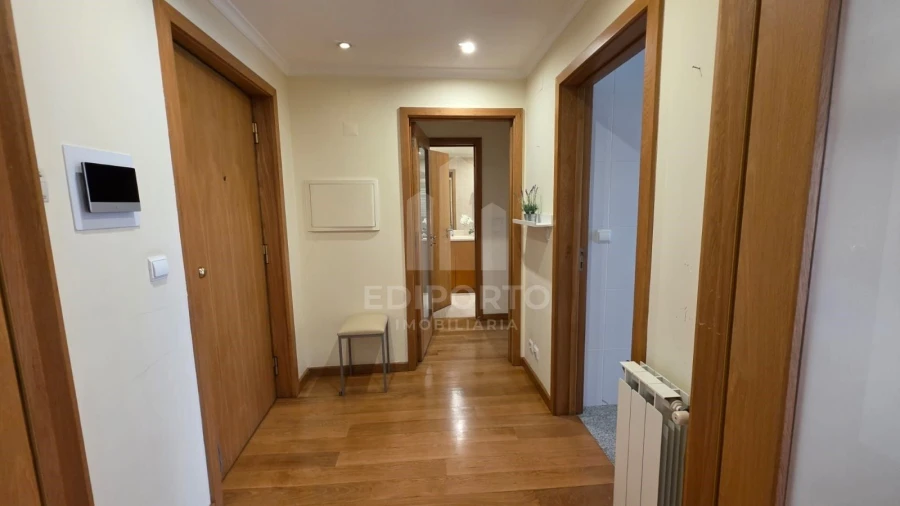 Apartamento T1 para Arrendamento em Canidelo Foto 11