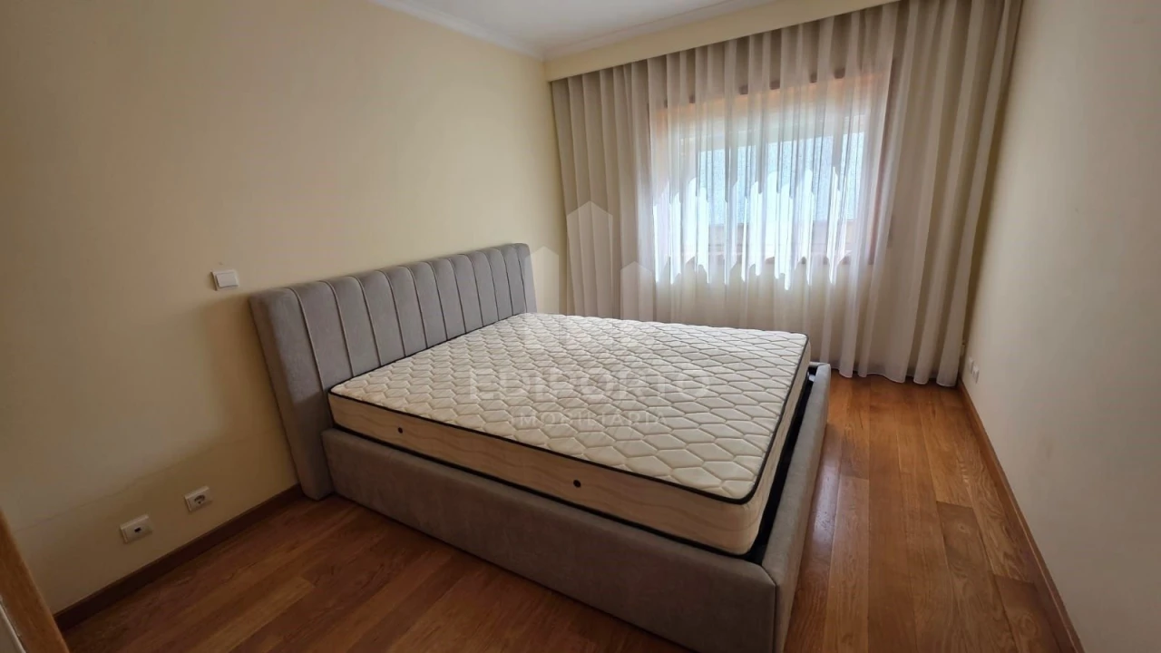 Apartamento T1 para Arrendamento em Canidelo Foto 15