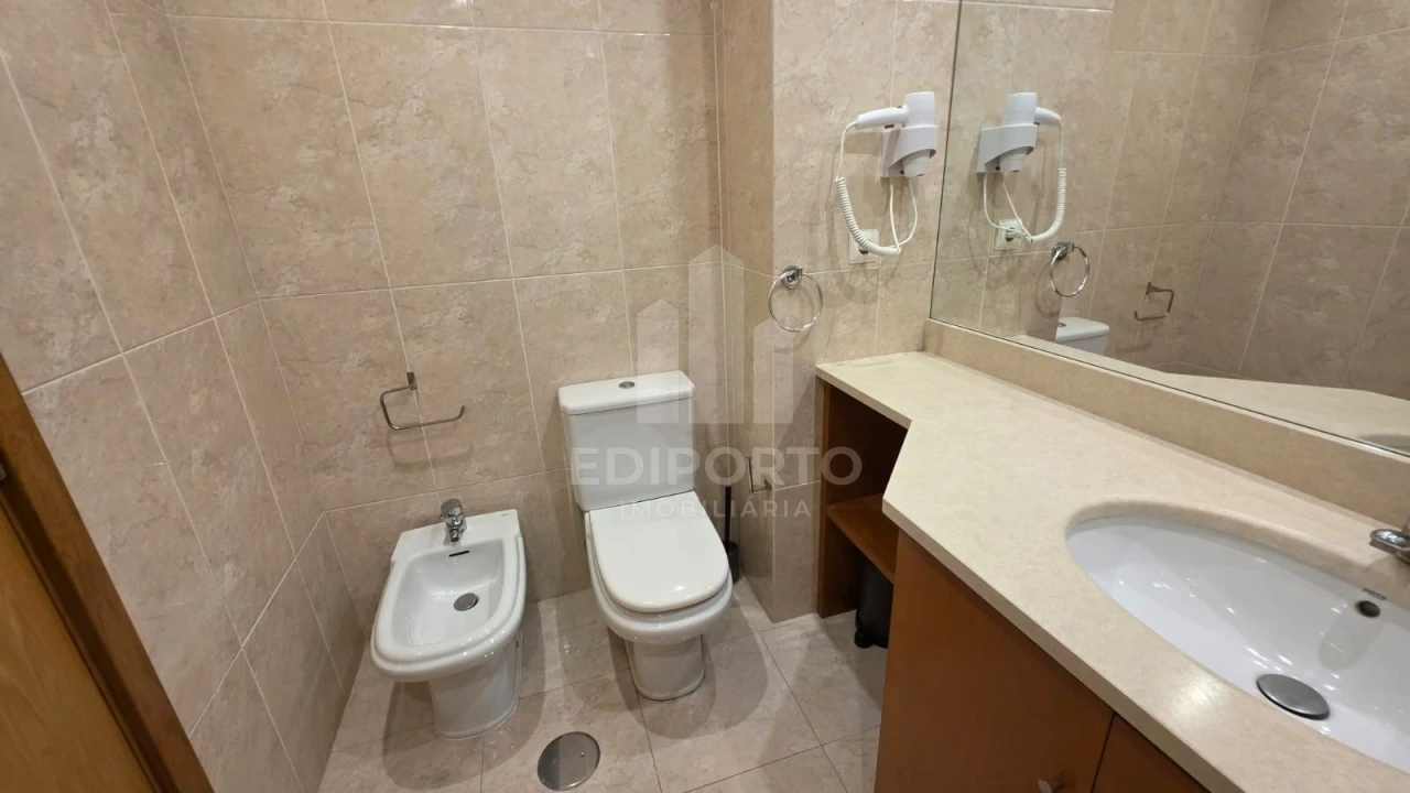 Apartamento T1 para Arrendamento em Canidelo Foto 21