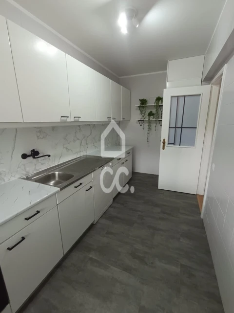 Apartamento T2 para Venda em Matosinhos e Leça da Palmeira