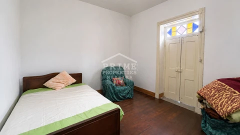 Moradia T2 para Venda em Ribeira Brava