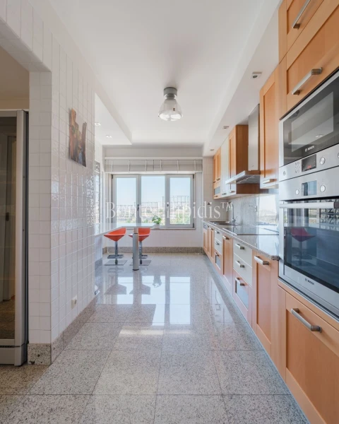 Apartamento T4 para Venda em Parque das Nações
