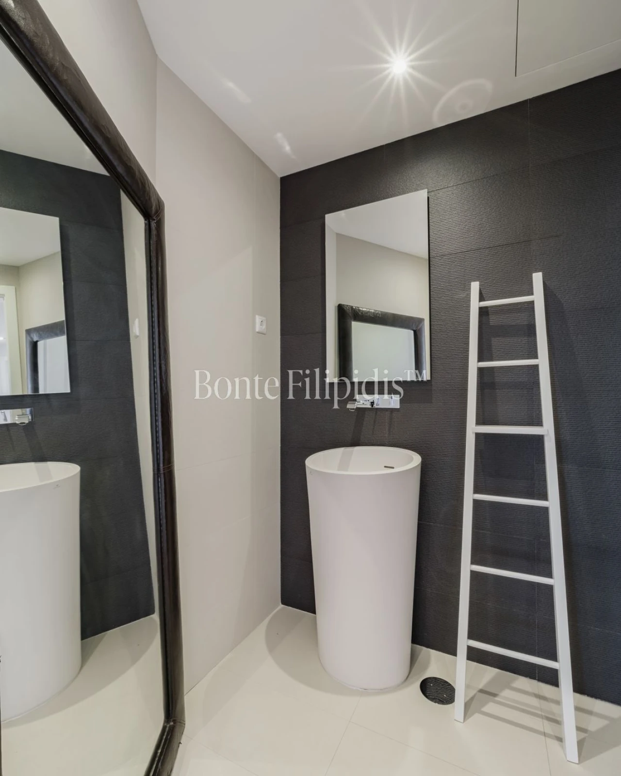 Apartamento T4 para Venda em Parque das Nações Foto 23