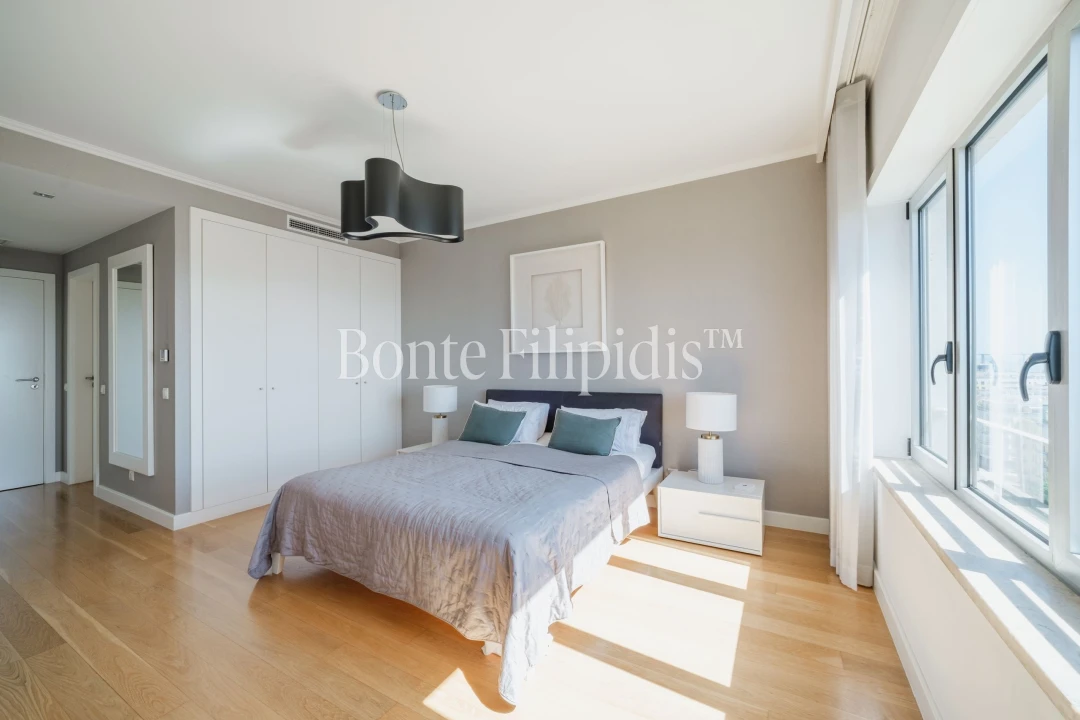 Apartamento T4 para Venda em Parque das Nações Foto 19