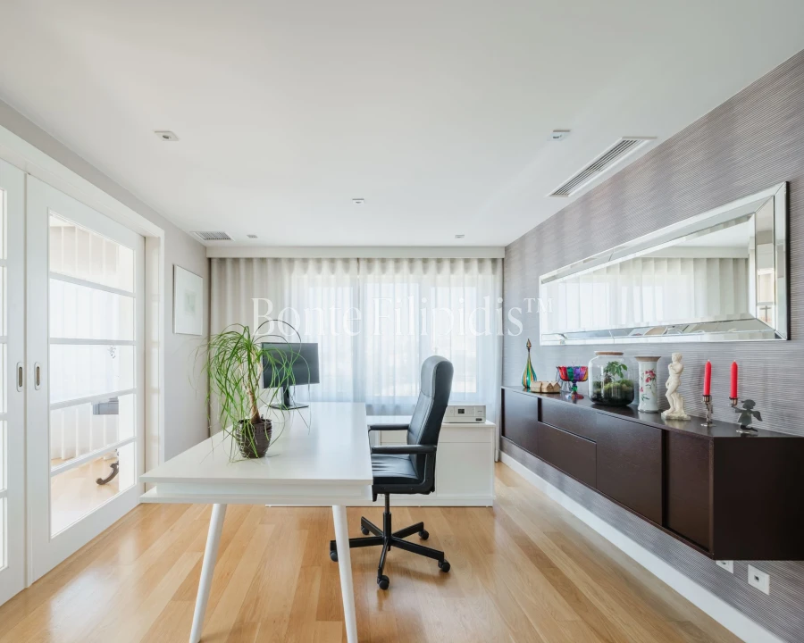 Apartamento T4 para Venda em Parque das Nações Foto 13